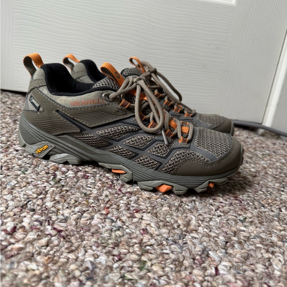 Merrell women's Hiking Shoes
